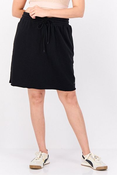 Nike Women Slim Fit Outdoor Skirts, Black