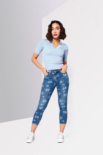 Armani Exchange Women Skinny Fit Wash Denim Jeans, Blue