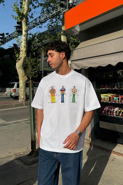 Flaw Wear Different Aura Embroidered White Oversize T-Shirt