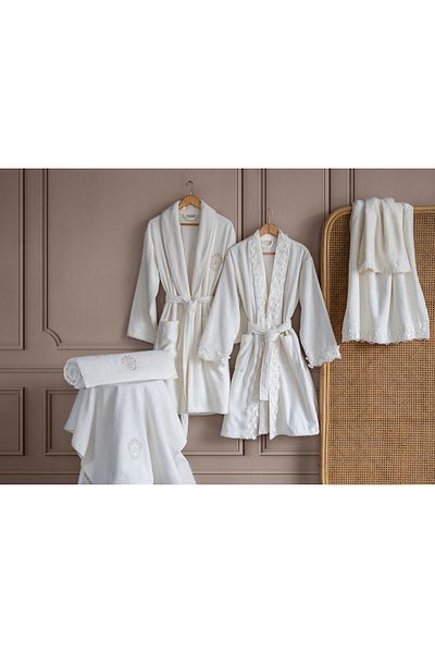 Dantela Beyonce 6-Piece 3D Laced Cotton Bathrobe Set - Cream/Cream