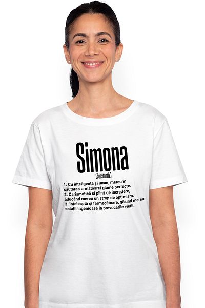 StoryGift Romania Tricou Femei Cu Numele Simona, si Mesaj Motivational, Glumeata, Carismatica, Int WHT_S