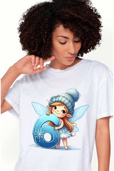 StoryGift Romania Tricou Femei cu o zana micuta care tine cifra "6", ilustratie, scoala, matematic WHT_M