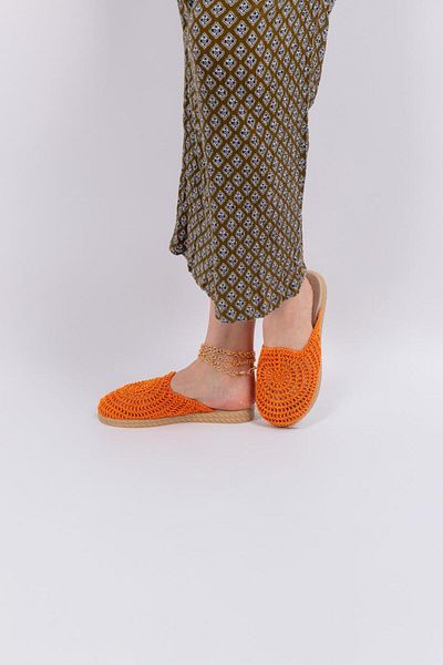 lovitto Closed Toe Knitwear Women's Slippers