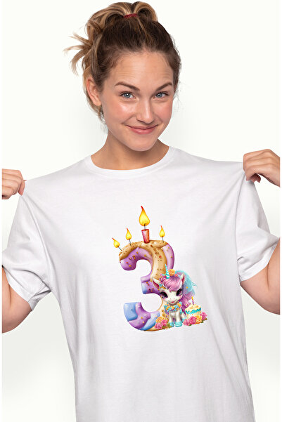 StoryGift Romania Tricou Femei cu cifra 3 facuta din prajitura, unicorni, ilu...