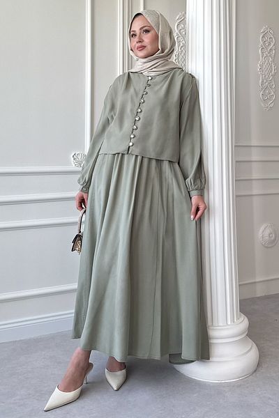 InStyle بدلة نعناع مع تنورة مطاطية بأزرار