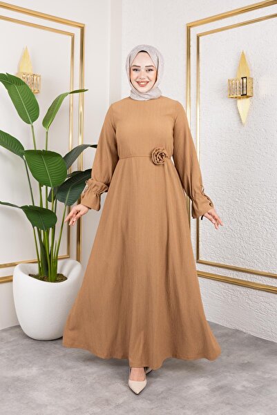Moda Ebva Kol Büzgülü Gül Detaylı Elbise-5030 Latte