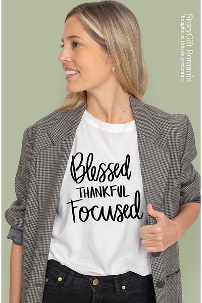 StoryGift Romania Tricou Femei cu textul "Blessed, thankful, focused" - binecuvantat recunoscator WHT_L