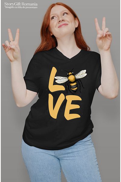 StoryGift Romania Tricou Femei cu albina cu mesajul "Love", stelute, ilustratie, iubire, dragoste, BLK_S