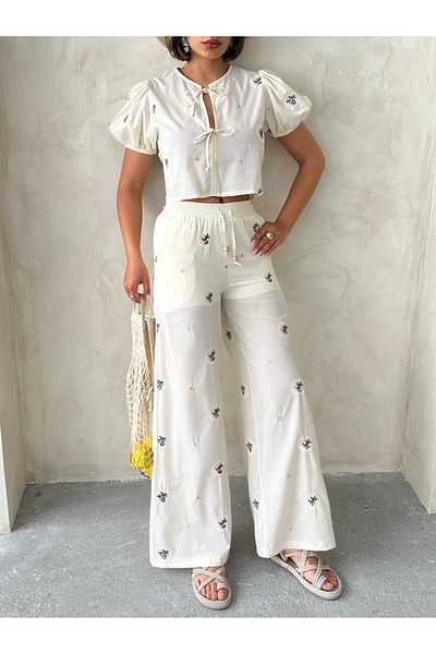 Miss Allos Γυναικεία κέντημα λουλουδιών Λεπτομερής μπλούζα με κοντό μανίκι με γιακά