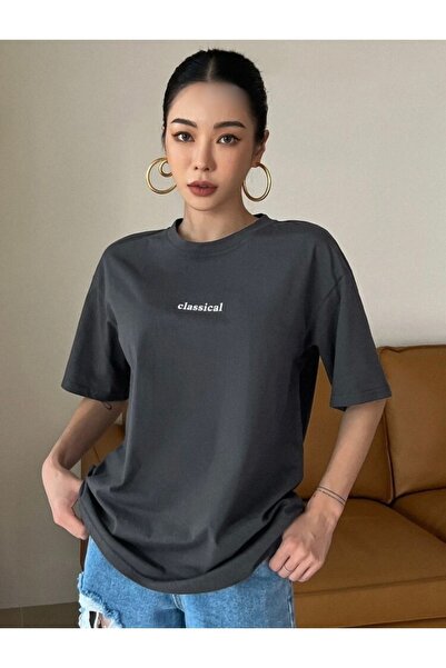 Viyalente Uzené klasické oversize tričko s potiskem