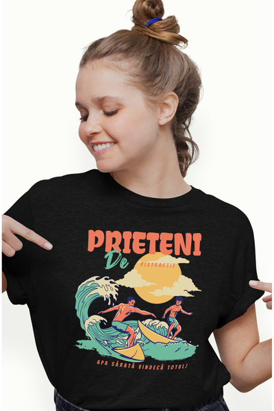 StoryGift Romania Tricou Femei PRIETENI DE DISTRCTIE SURF, VALURI MARE cu imp...