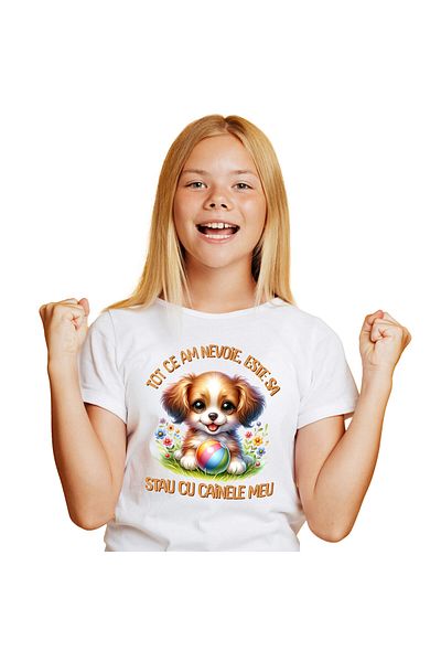 StoryGift Romania Tricou Copii cu Caine Pui Vesel Pufos Pe Iarba Cu Minge Colorate, Natura cu impr,White_4ANI