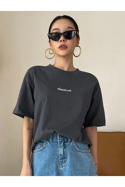 Viyalente Καπνιστό κλασικό μπλουζάκι με στάμπα oversize