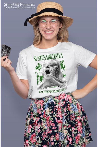 StoryGift Romania Tricou Femei Sustenabilitatea E O Responsabilitate Poluare Sac De Plastic Cu Imp Wht_m