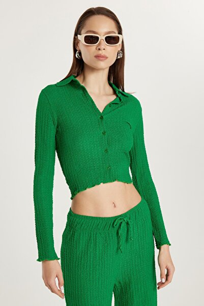 Tudors Kadın Slim Fit Dar Kesim Uzun Kollu Dokulu Yeşil Gömlek