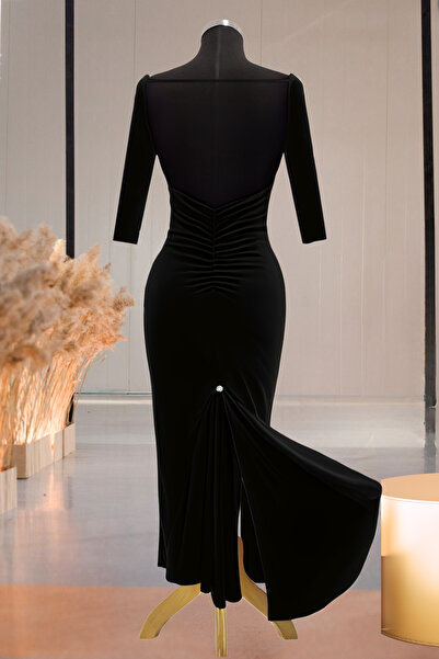 Due Stelle Siyah Kadife Sırt Dekolteli Arkası Büzgülü Göğüs Pedli Tango Elbisesi 3/4 Kol Detayı