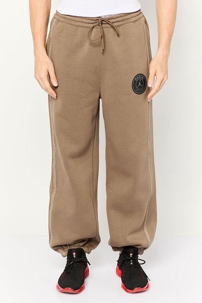 Nike Men Standard Fit Training Sweatpants, Tan