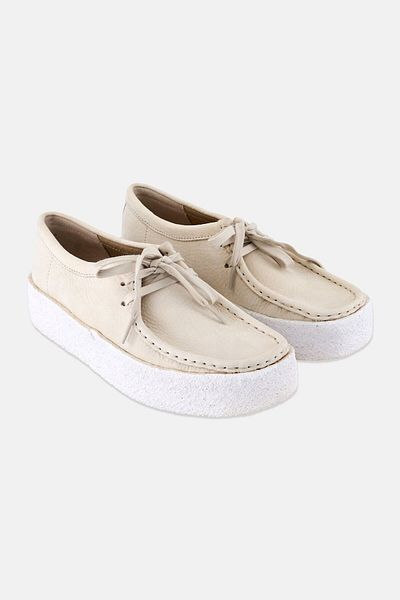 CLARKS Women Standard Fit Wallabee Cup Casual Shoes, Off White