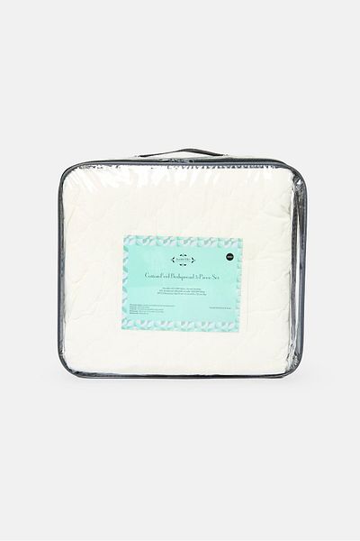 NANETTE LEPORE Queen 3 Pieces Quilted Bedspread With Pillow Case Set, Cream