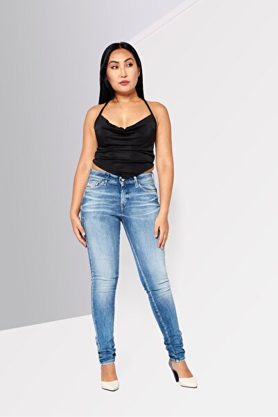 Diesel Women SLANDY Slim Fit Mid Waist Stretchable Denim Jeans, Mid Blue