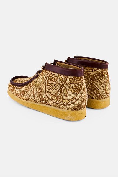 CLARKS Men Standard Wallabee Lace Up Ankle Boots, Multicolor