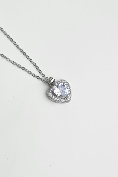 ayışığı White Heart Necklace