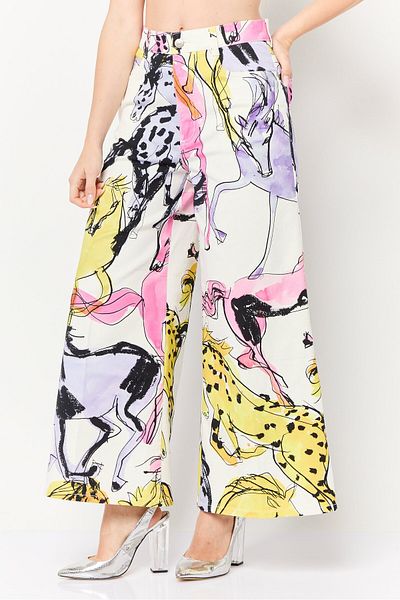 Stella McCartney Women Regular Fit Wide Leg Allover Print Stretchable Jeans, Multicolor