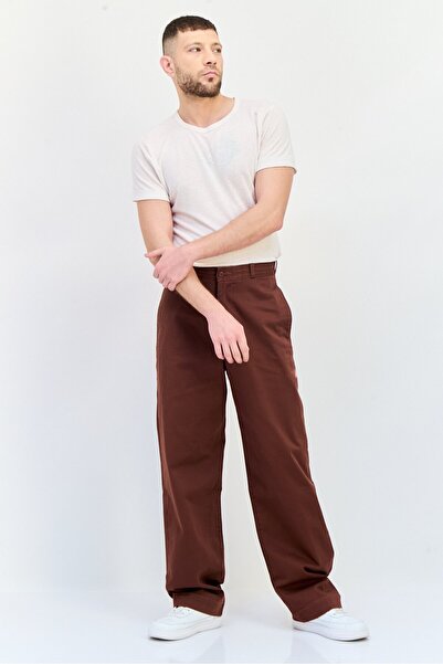 Levi's Men Loose Fit Solid Wide Leg Chino Pants, Brown