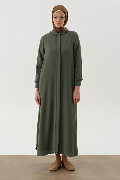 Tuğba Manşet ve Yaka Çift Kat Pile Detaylı Ferace - Haki