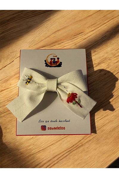 EGOMİ Embroidered Clip Buckle Bee Pattern