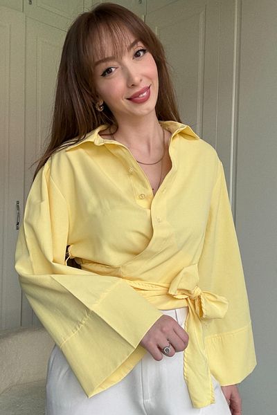 Dilay Gökoğlu Butik Cămașă galbenă cu șireturi