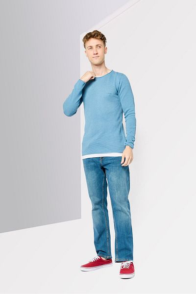 Guess Men Crew Neck Textured Sweater, Light Blue