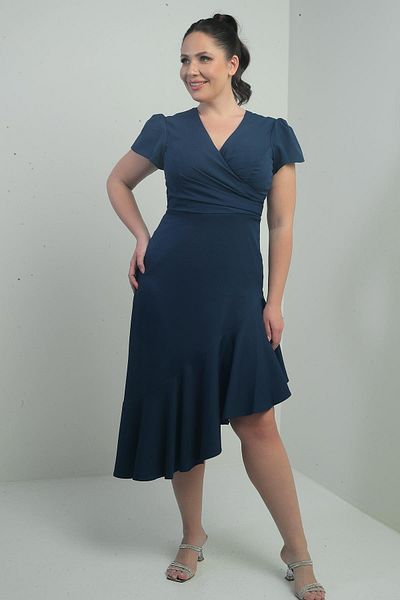 By Saygı Rochie de damă cu două piept, cu guler în față, cu căptușeală, cu volan, rochie de crepon de mărime mare