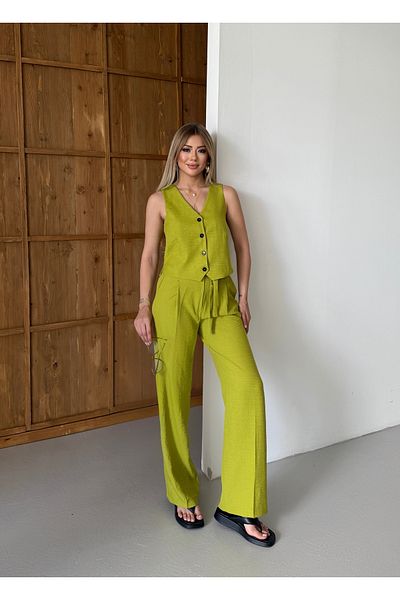 HOEK Women's Green Tie-Up Vest Pants Set