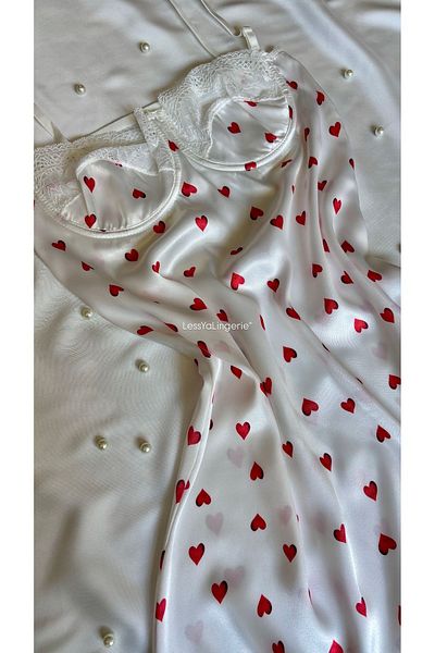Lessya Heart Patterned Satin Nightgown with Underwire Adjustable Straps