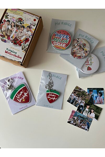 Hara Company مجموعة سلسلة مفاتيح وقلادة وشارة من Twerkling Watermelon K-Drama Viva La Vida