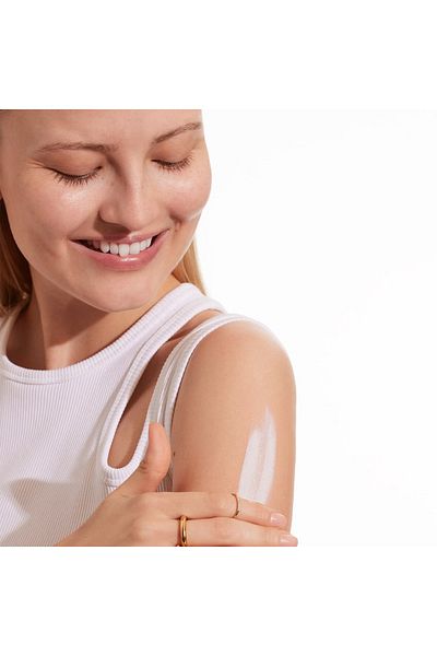 SUPERGOOP! Supergoop! PLAY 100% Mineral Lotion - 3.4 fl oz - Broad Spectrum SPF 50 Sunscreen for Face & Body