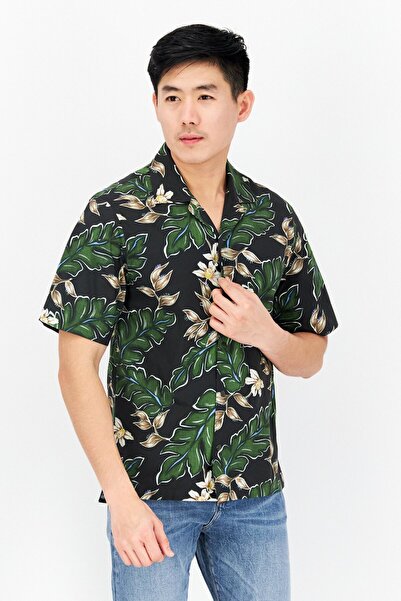 Moncler Men Regular Fit Short Sleeves Allover Printed Casual Shirt, Green Combo