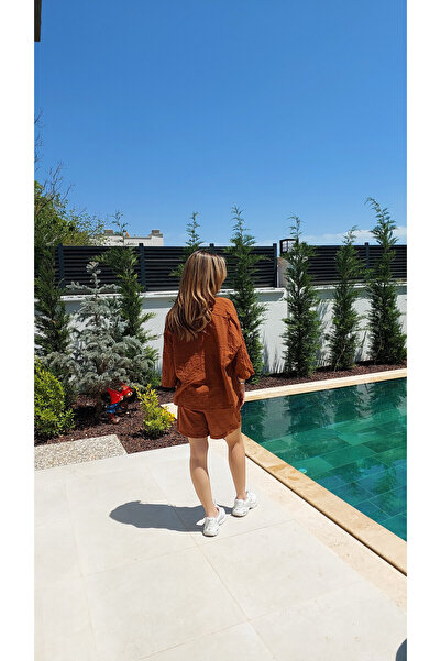 LaraLisa Collection Women's Set with Linen Shorts and Shirt