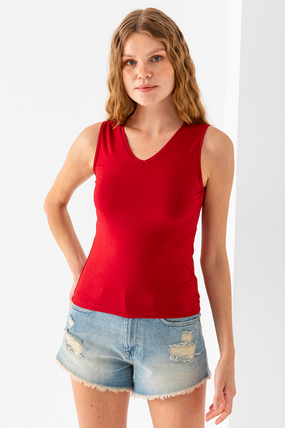 GİYSA Women's Front Back V Neck Sleeveless Basic Blouse Red - 925083