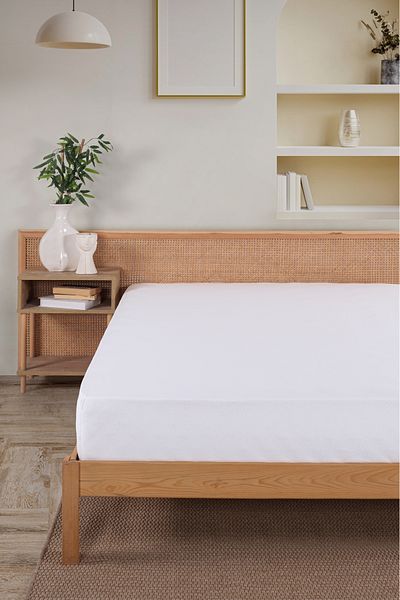 Karden Flower Premium 100% Cotton Double Combed Cotton Elastic Sheet - White