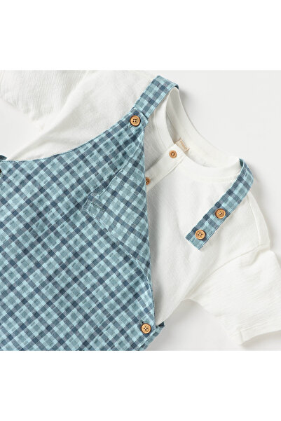 giggles Checked Dungaree and Short Sleeves T-shirt Set