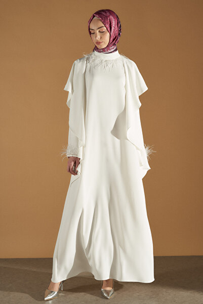 Setrms Otrişli Omuzlarda Pelerin Detaylı Davet Elbise