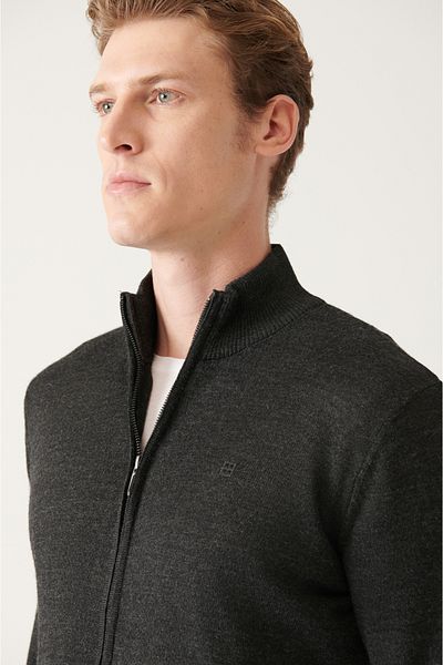 Avva Cardigan pentru bărbați din lână antracit, amestecat cu jumătate de fermoar, cu guler vertical E 005018