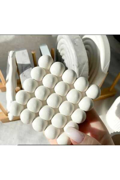 KARRA Πιάτο κεριών - Μπαλόνια από σκυρόδεμα και σουβέρ