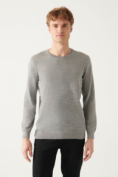 Avva Grauer Strickpullover mit Rundhalsausschnitt und Wollmischung für Herren E 005013
