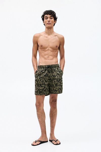 Pull & Bear شورت سباحة بطبعة جلد النمر