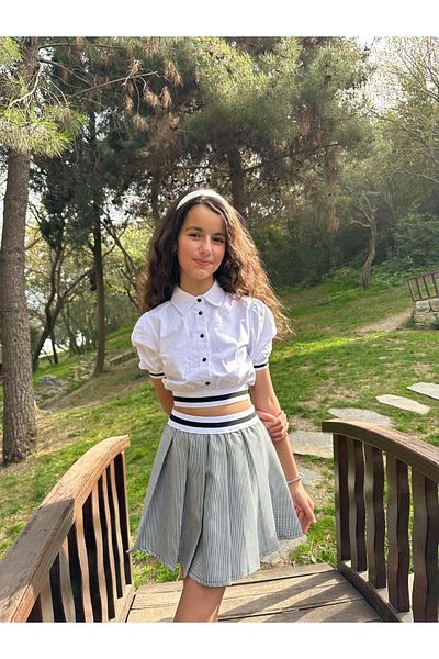 Hilal Akıncı Kids Waist Elastic Detailed Pleated Skirt Contrast Button Shirt 2 Piece Set