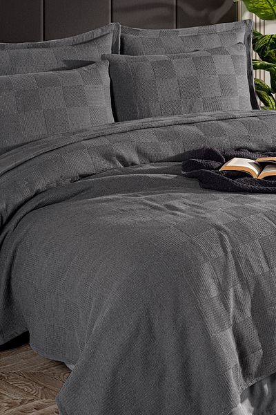 Güvenal Mila Double Pique Set Bedspread with Pillowcase |   Pike |   Bedspread