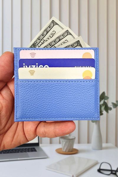 VANİLLA COLLECTİON Suport card din piele 6 carduri 1 compartiment pentru numerar Model unisex Culoare albastru